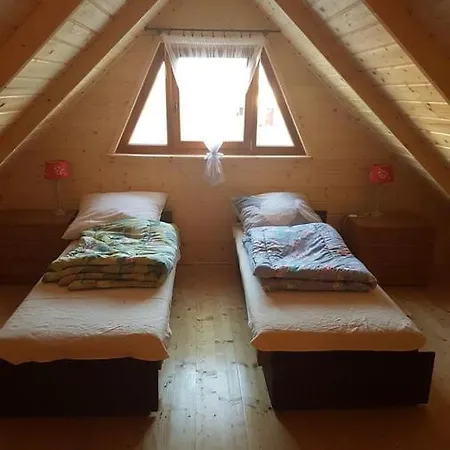 Atj Bursztynowy Zakatek *