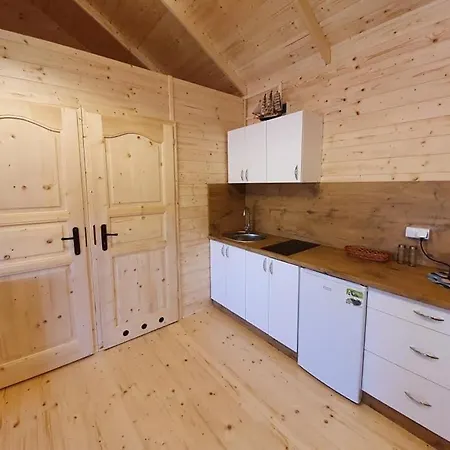 Atj Bursztynowy Zakatek * Конты Рыбацке